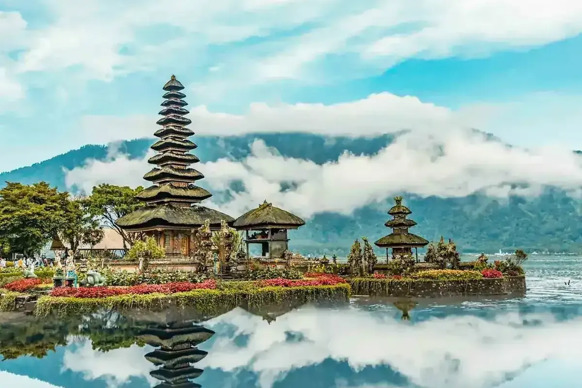Tour classico alla scoperta di Bali e relax mare alle...