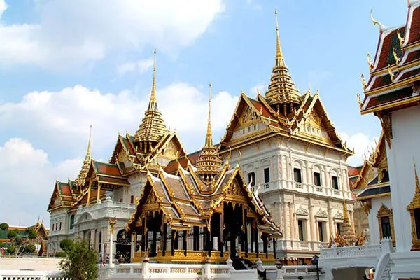 GIORNO 3 - Palazzo Reale, Wat Pho, Wat Arun e serata a ChinaTown