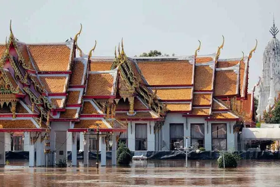 La vibrante Bangkok, dello straordinario Fiume Kwai e relax nella chicca Koh Samet