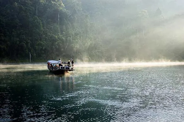 GIORNO 7 - Giornata al Lago Khao Sok