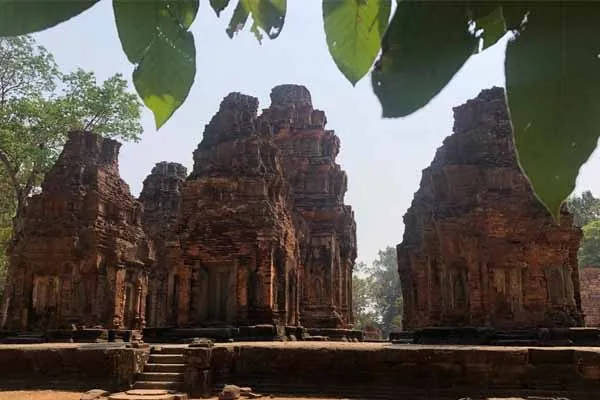 Giorno 10 - Gruppo di Roluos e lago Tonle Sap