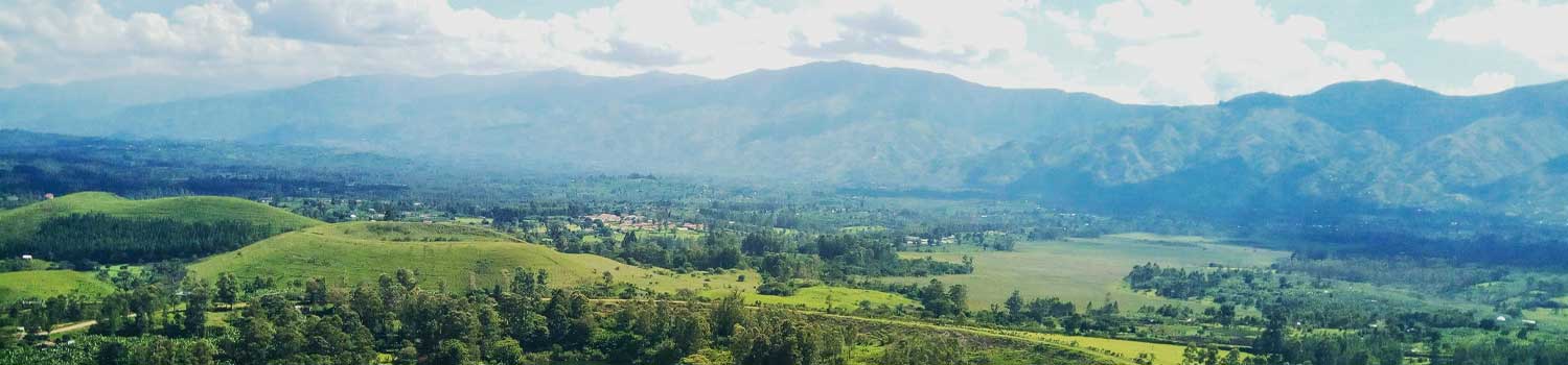 panorama delle montagne ugandesi